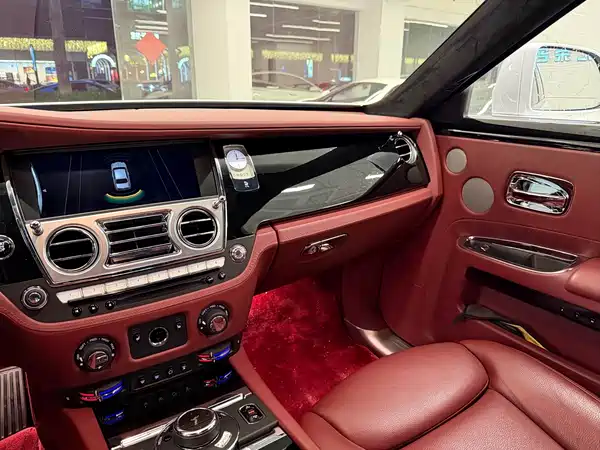 Rolls-Royce Ghost 2018