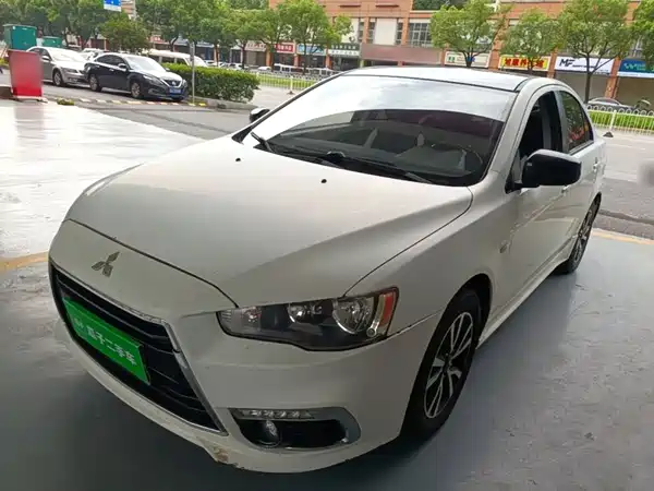 Mitsubishi Lancer EX 2018