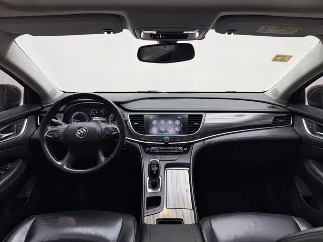 Buick LaCrosse 2018 — фото 9