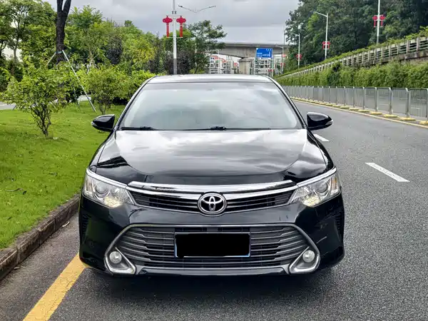 Toyota Camry 2015