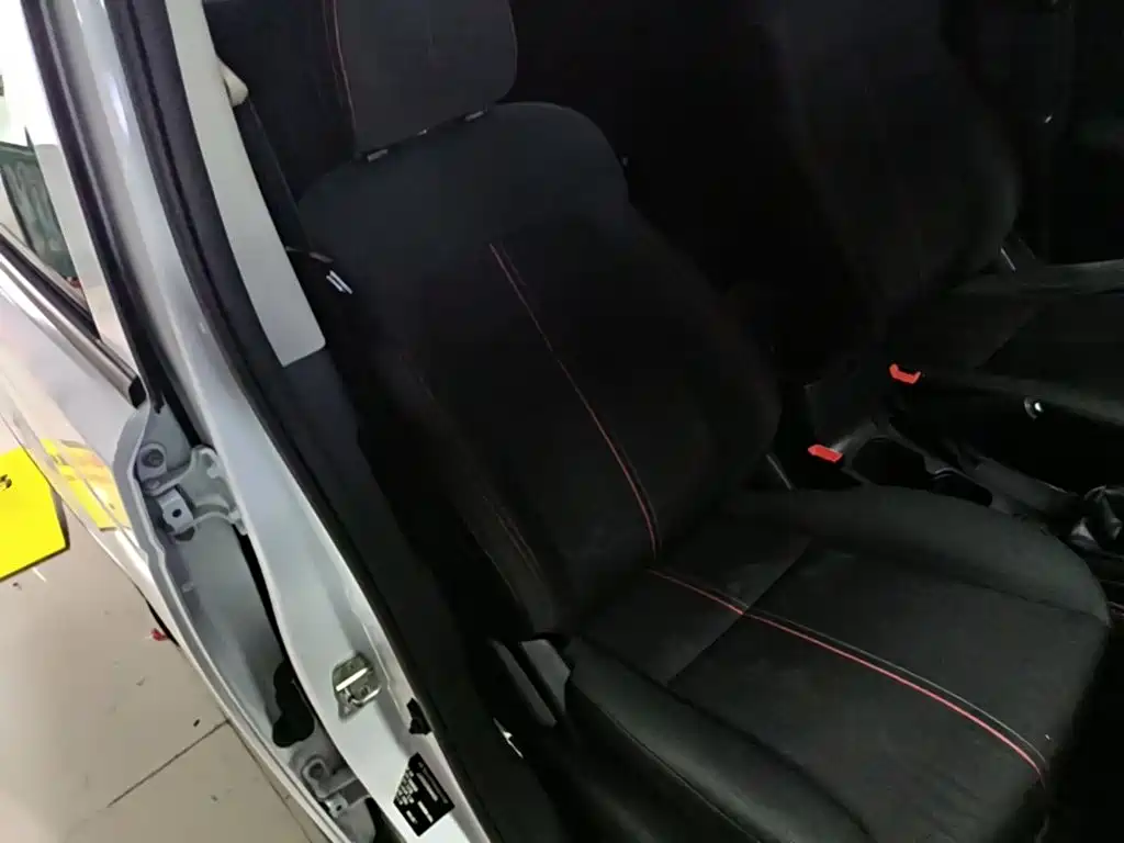 Changan Auchan X70A 2019 — фото 25
