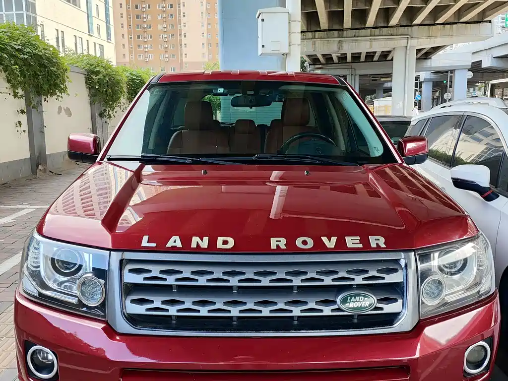 Land Rover Freelander 2 2013 — фото 25