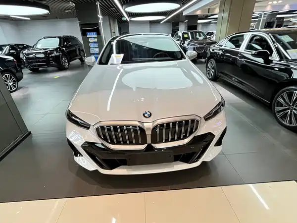 BMW 5 Series 2026