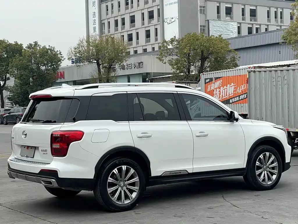 GAC Motor Trumpchi GS8 2020 — фото 9