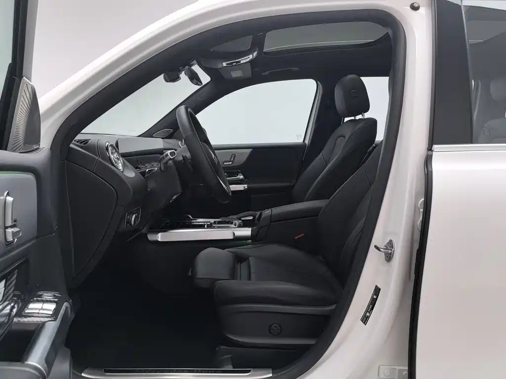 Mercedes-Benz GLB 2021 — фото 10