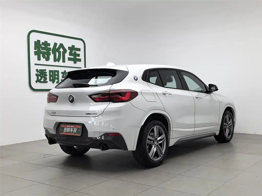 BMW X2 2023 — фото 2