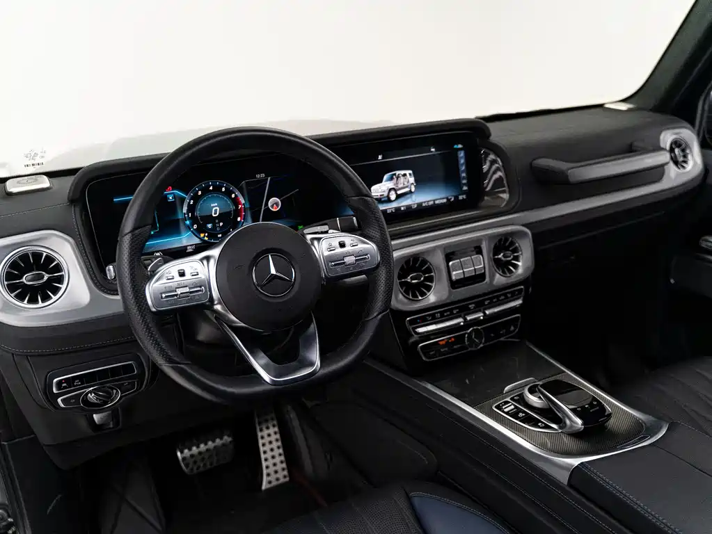 Mercedes-Benz G-Class 2023 — фото 9