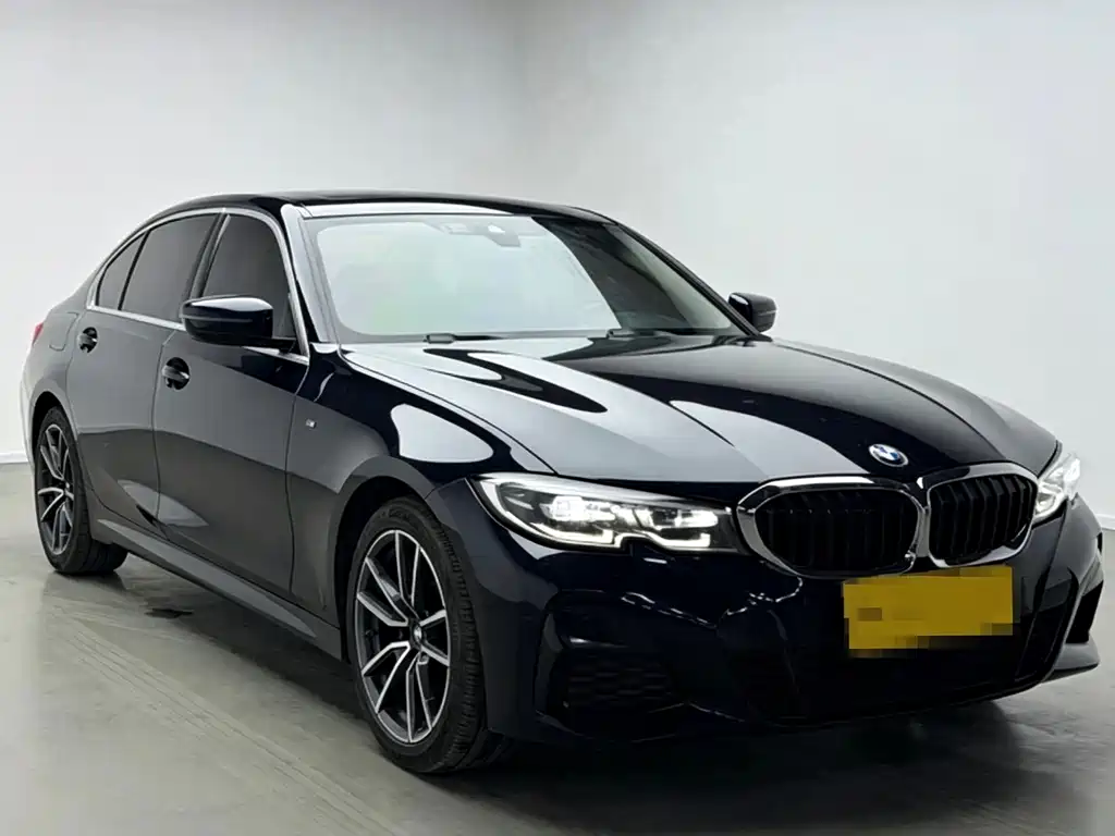 BMW 3 Series 2021