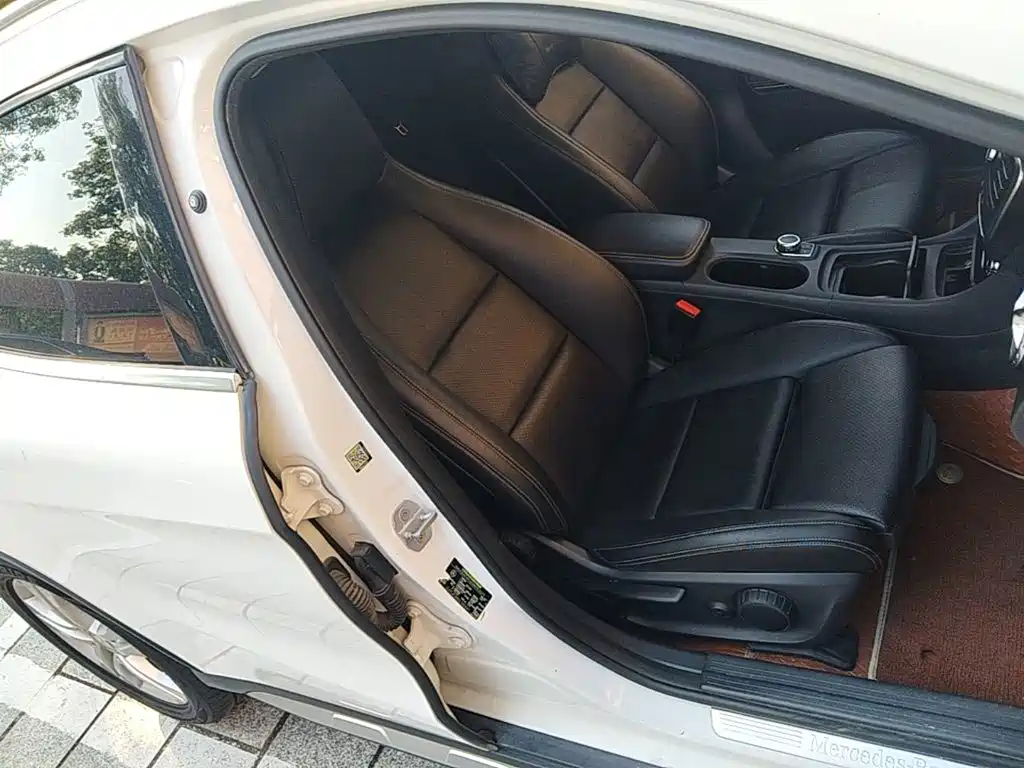 Mercedes-Benz GLA 2016 — фото 25