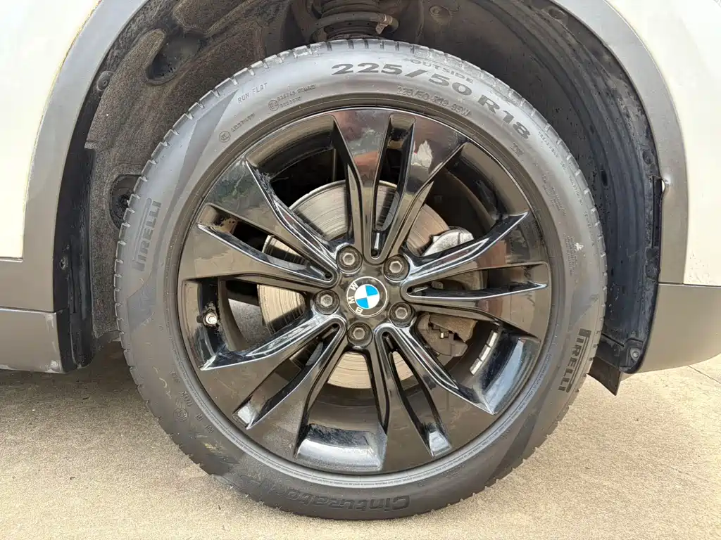 BMW X1 2020 — фото 20