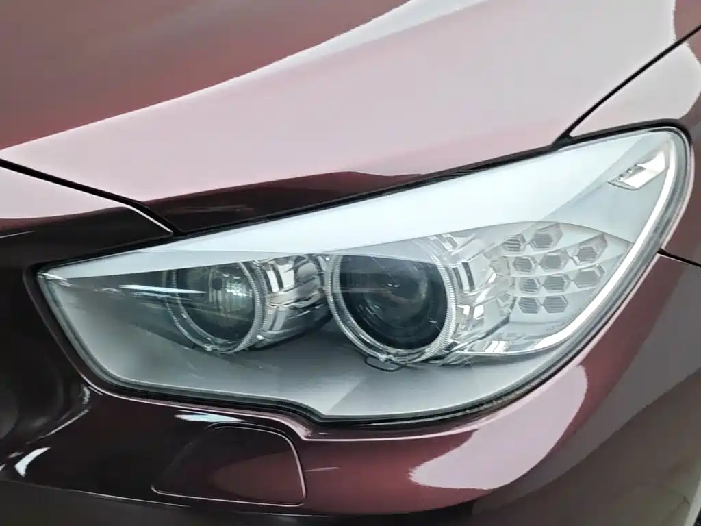 BMW 5 Series GT 2014 — фото 7