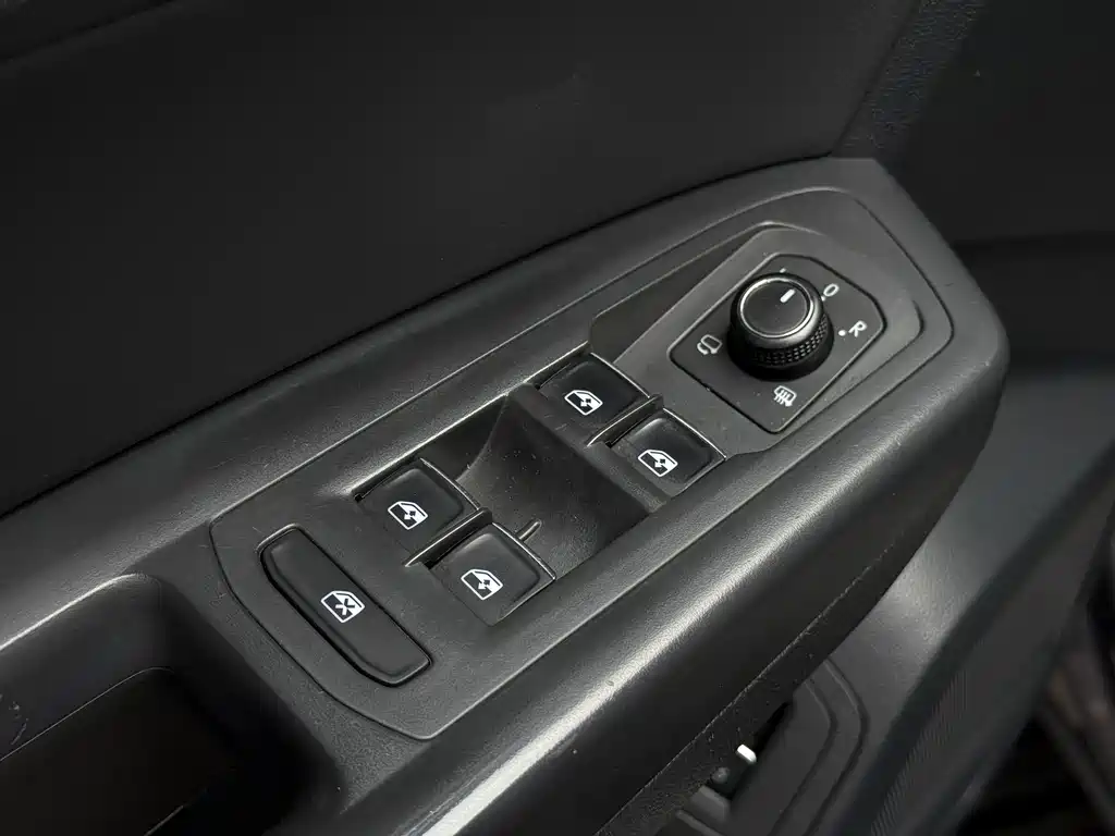 Volkswagen Teramont 2018 — фото 19