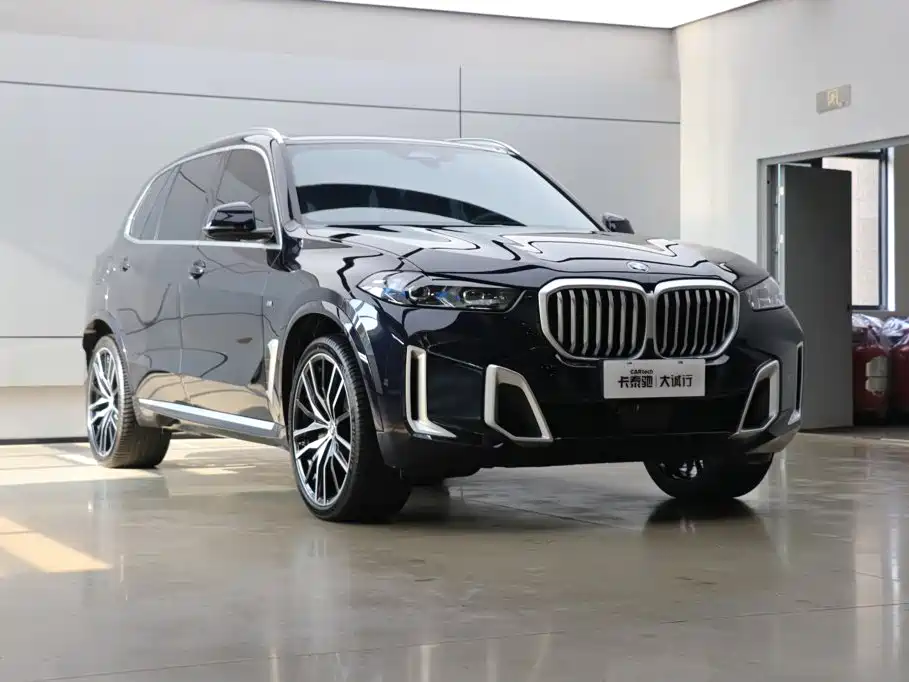 BMW X5 2024 — фото 31