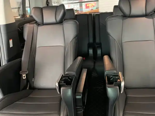 Toyota Alphard 2019