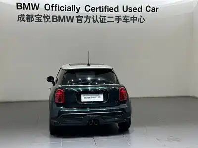MINI MINI 2024
