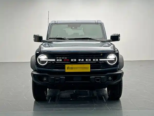 Ford Bronco 2024