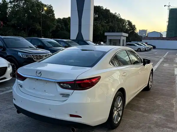 Mazda Atenza 2017