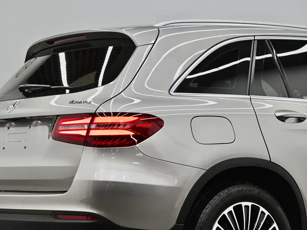 Mercedes-Benz GLC 2019 — фото 30