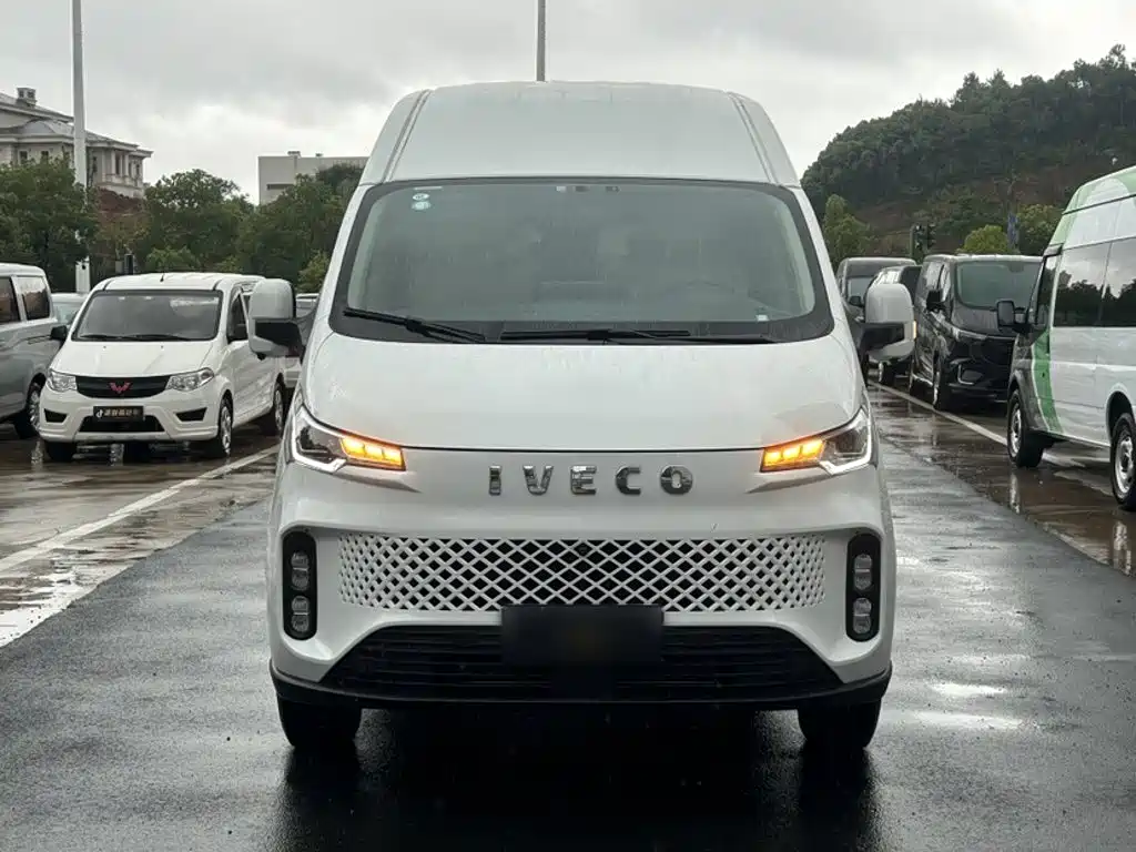 Iveco Star 2025 — фото 8