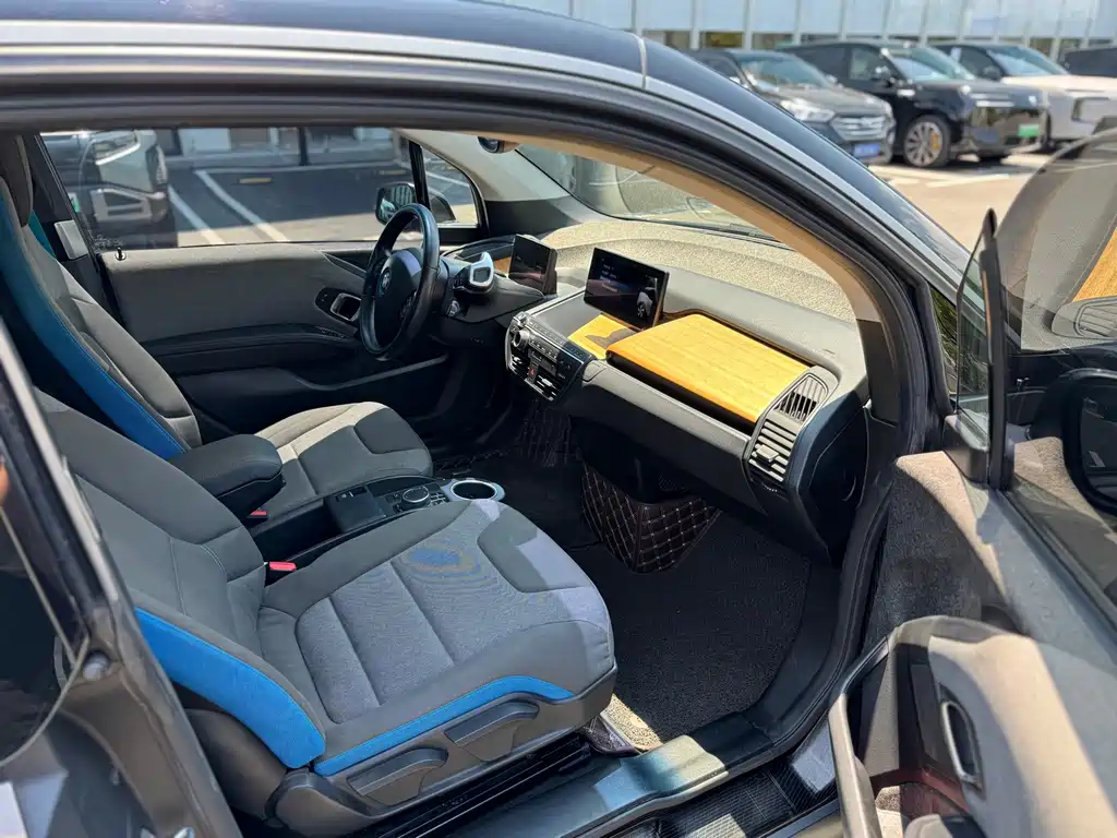 BMW i3 2020 — фото 15