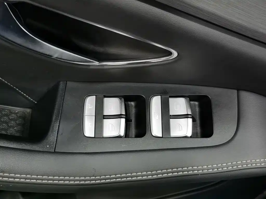 Jetour Jietu X90 PLUS 2022 — фото 9