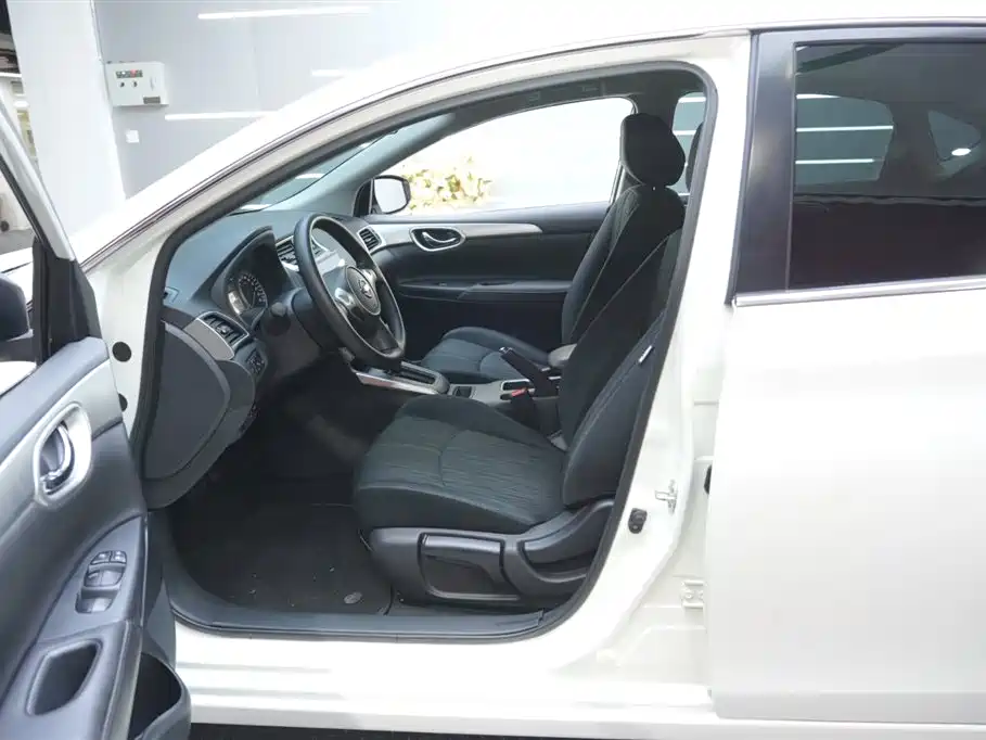 Nissan Sylphy 2023 — фото 14