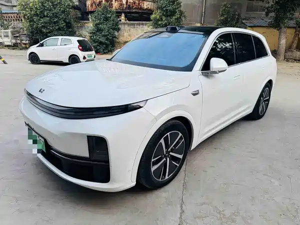 Li Auto L7 2024