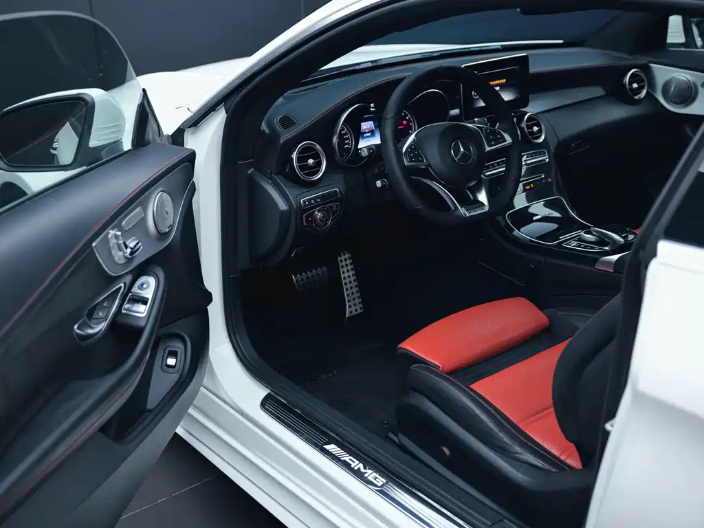 Mercedes-Benz C-Class AMG 2018 — фото 8