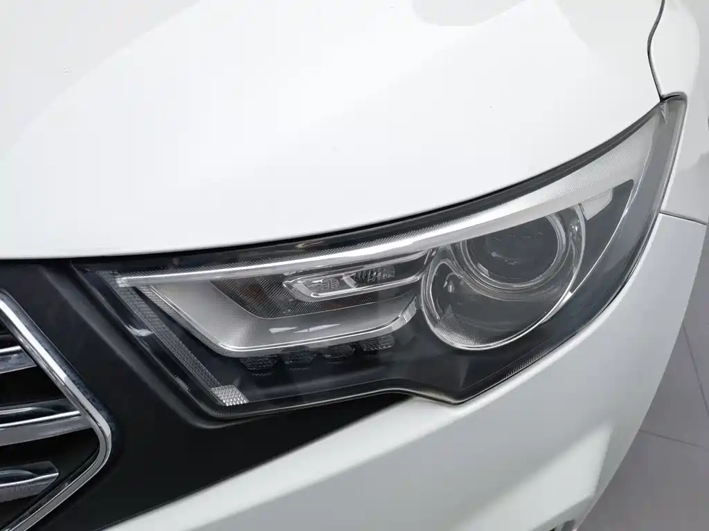 Bestune B30 2016 — фото 7
