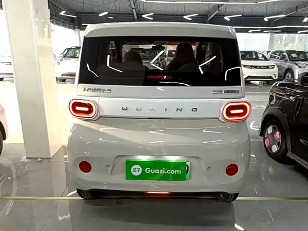 Wuling Hongguang MINIEV 2025