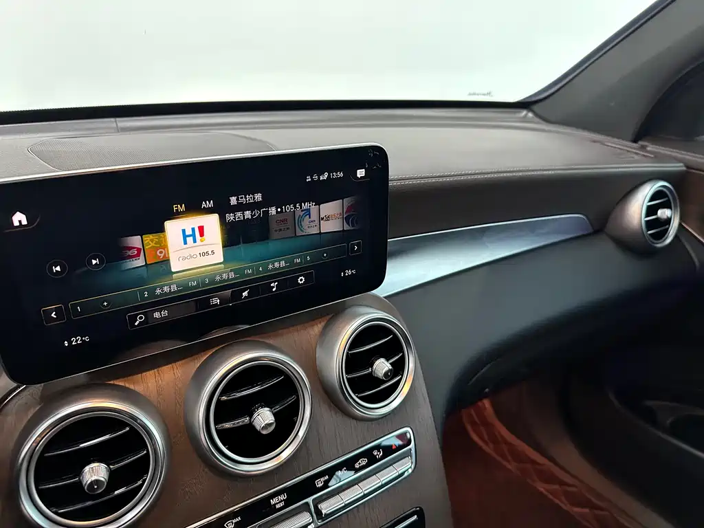 Mercedes-Benz GLC 2022 — фото 14
