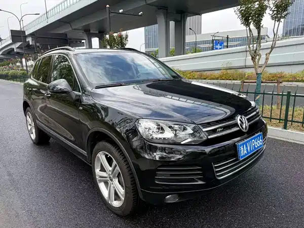 Volkswagen Touareg 2014