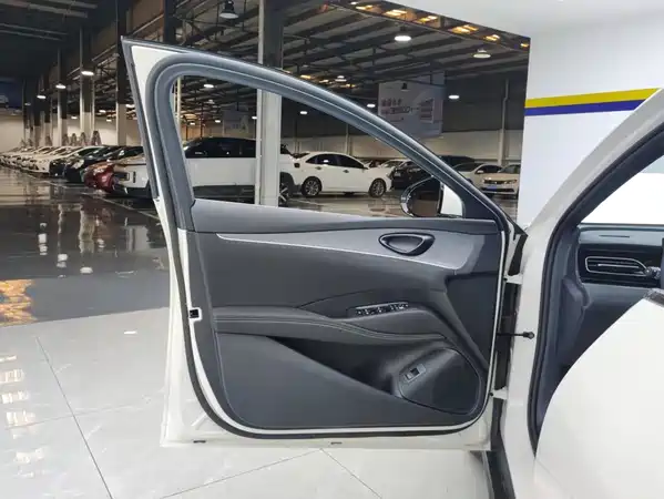 BYD Seal 06 2025