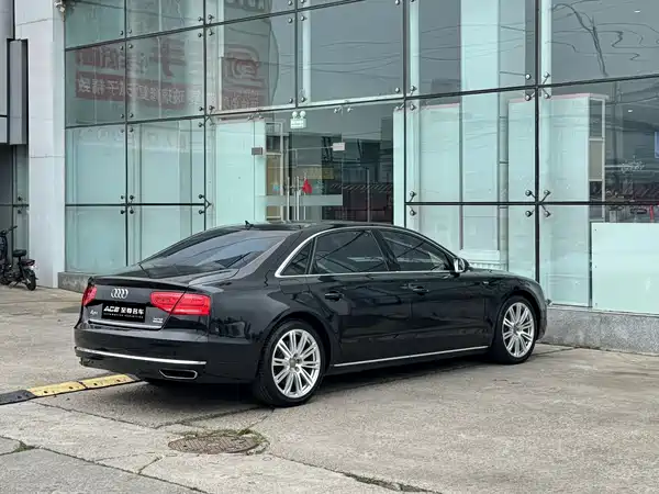 Audi A8 2011
