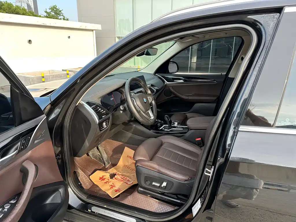 BMW X3 2021