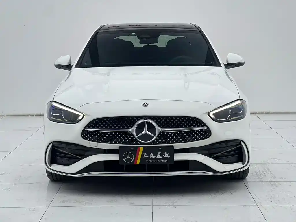 Mercedes-Benz C-Class 2024 — фото 2