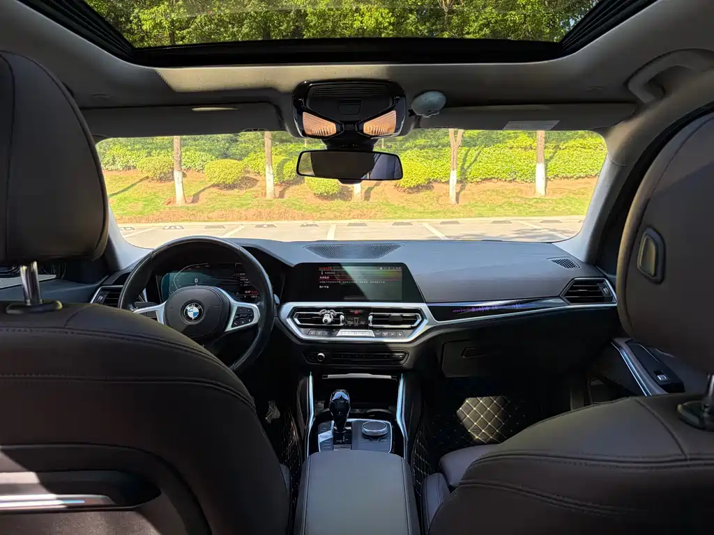 BMW 3 Series 2021