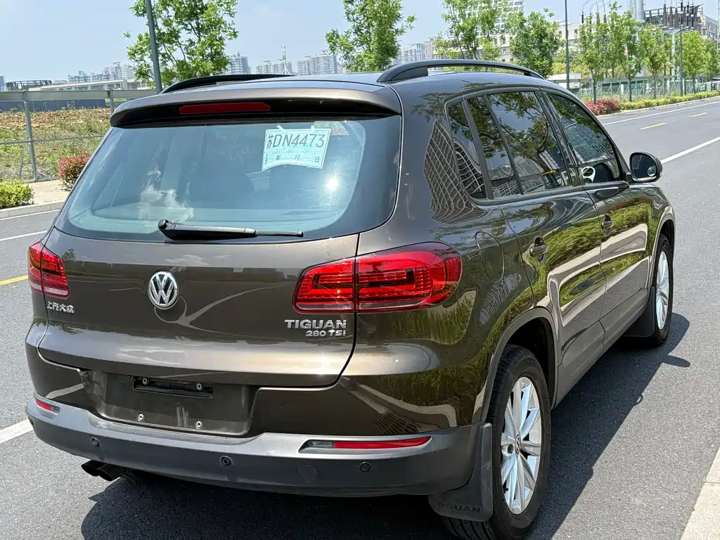 Volkswagen Tiguan 2017 — фото 18