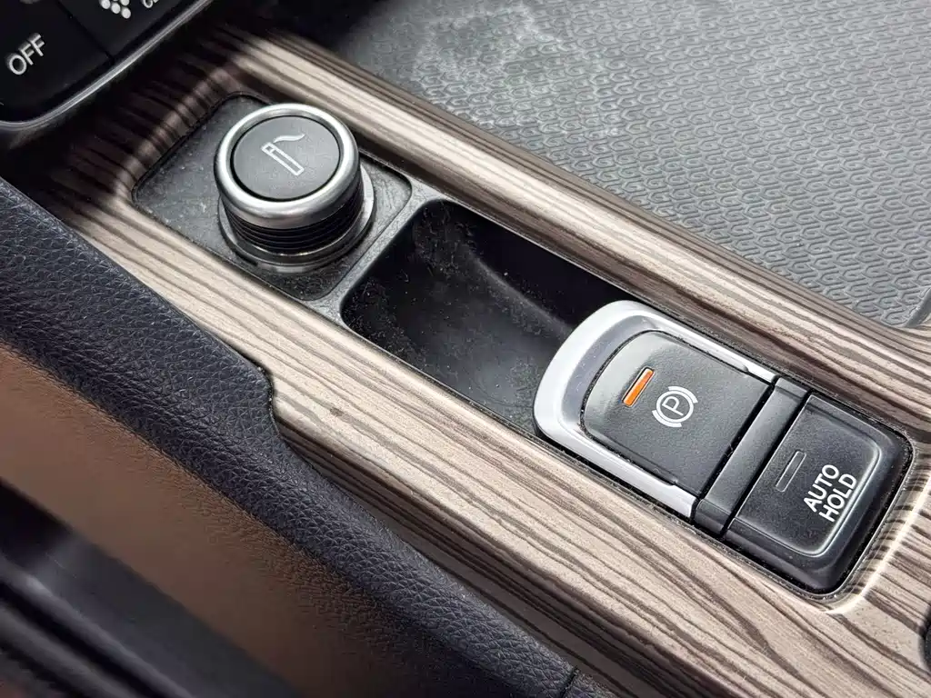 GAC Motor Trumpchi M8 2019 — фото 19