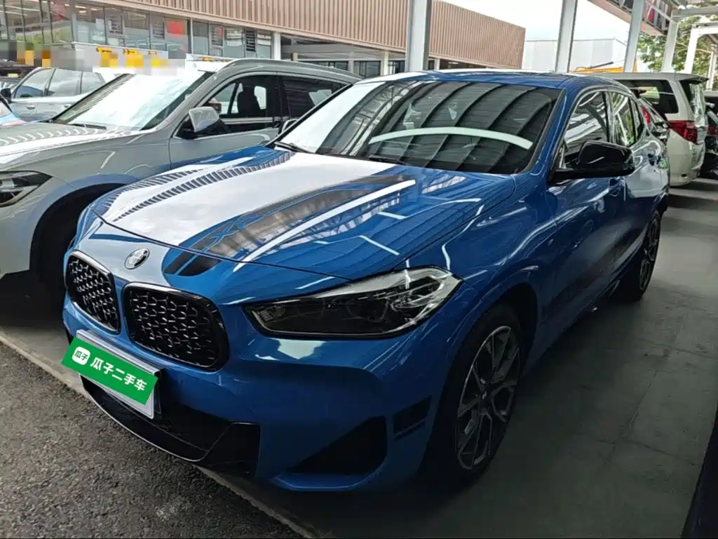 BMW X2 2022 — фото 1