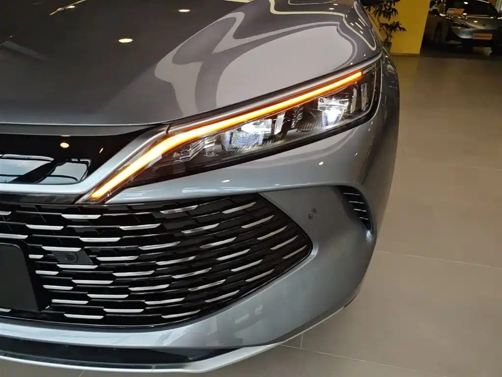 BYD Qin L 2025 — фото 24