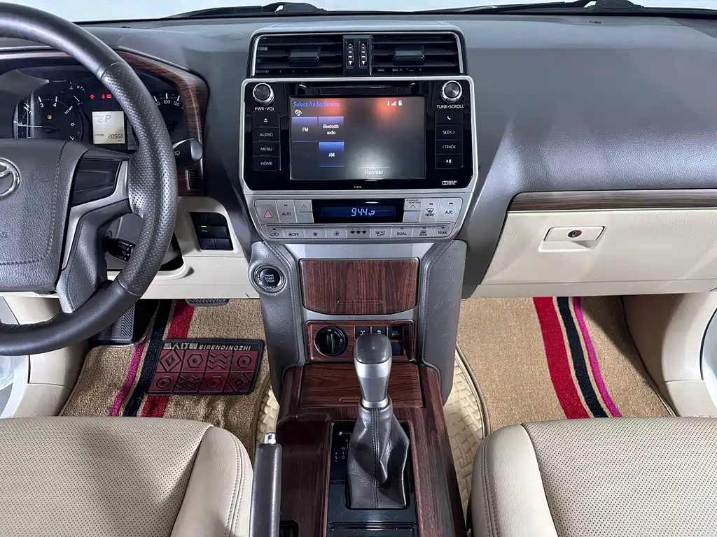 Toyota Prado 2019 — фото 11