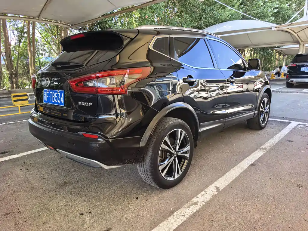 Nissan Qashqai 2022 — фото 17