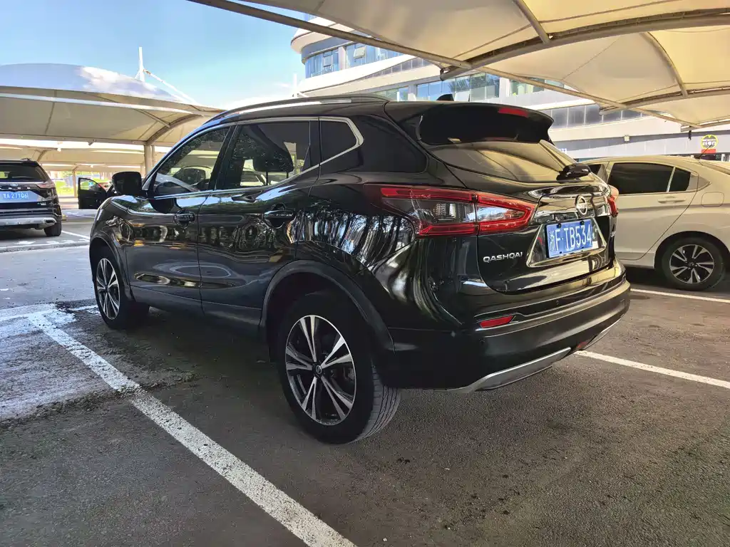 Nissan Qashqai 2022 — фото 19