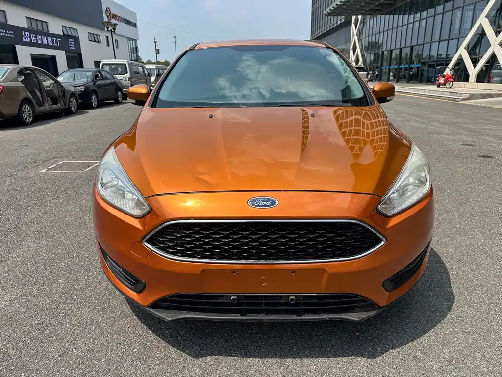 Ford Focus 2016 — фото 2