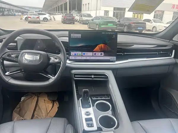 Geely Boyue 2026