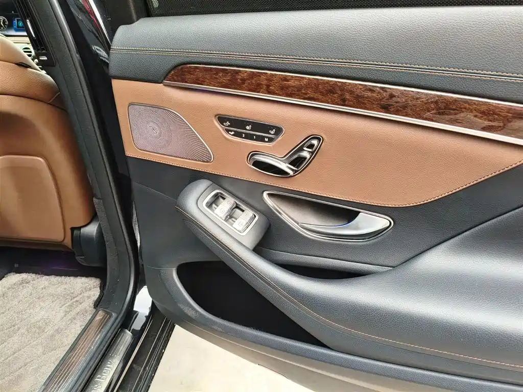 Mercedes-Benz S-Class 2019 — фото 16