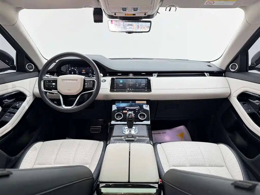 Land Rover Evoque 2021 — фото 25
