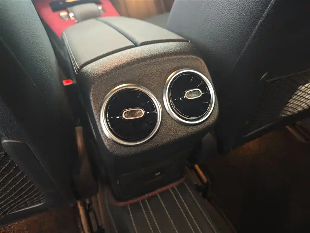 Mercedes-Benz A-Class 2021 — фото 15