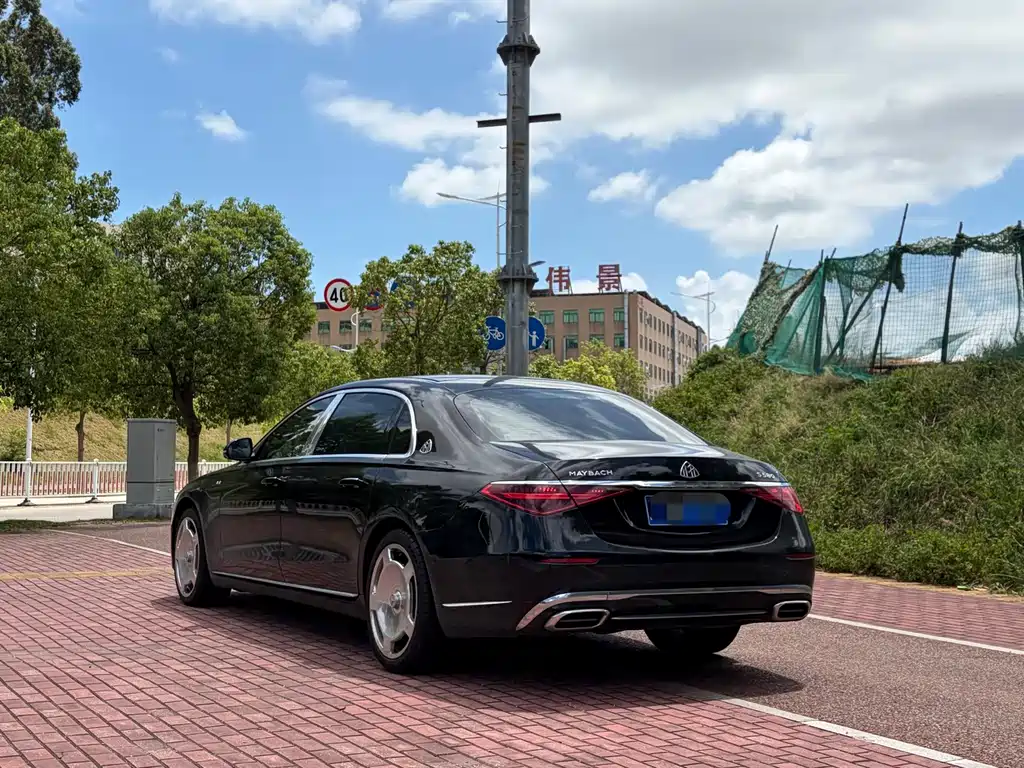Mercedes-Benz Maybach S-Class 2023 — фото 7